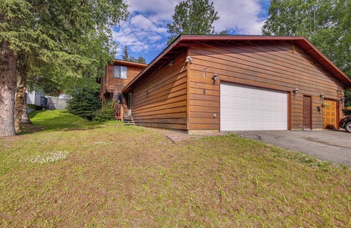 Northeast Anchorage Cabaña | Near Downtown & Fishing: Anchorage Escape!