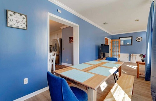 Columbia Casa | Near Downtown & On the Water! Sweet Retreat!