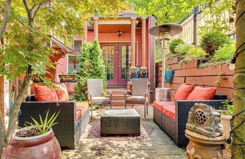 Scranton Cabaña | Walk to Nay Aug Park: Grand Group Getaway w/ Patio