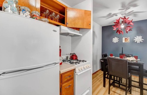 Wauwatosa Apartamento | Suite King✦Sanitizada entre invitados✦Cerca de Froedtert