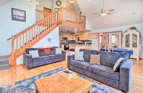 Albrightsville Casa | Near Hiking Lakefront Albrightsville Home with Deck