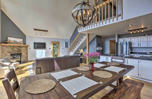 Conifer Mountain and Meadows Casa | Hot Tub & Mountain Views: Conifer Cabin!
