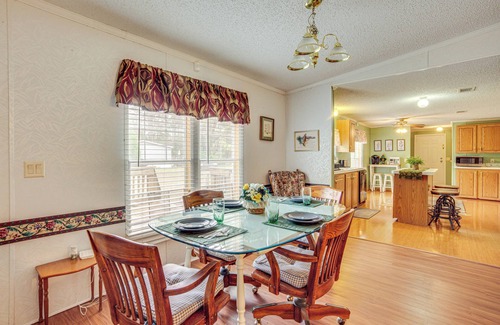 Saint Helena Island Casa | Near Historical Sites: Quiet St Helena Island Home