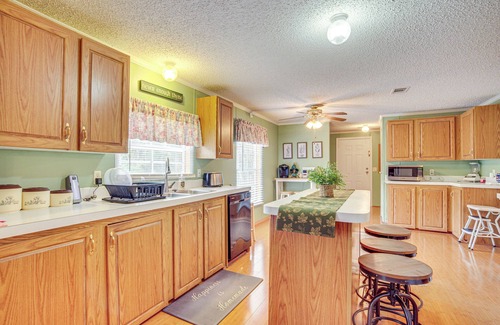 Saint Helena Island Casa | Near Historical Sites: Quiet St Helena Island Home