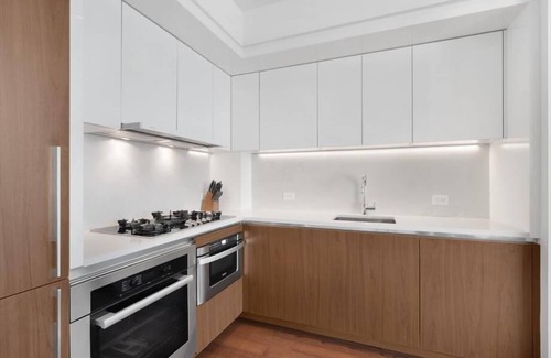 Hudson Yards Apartamento | near Hudson Hards 2 Deluxe BR | 42nd Street