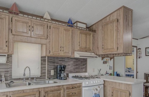 Ocean Pines Casa | Near it all OC beaches,Assateague island.Family-friendly white horse park