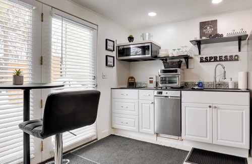 Hammondsport Apartamento | Near Keuka Lake: Walkable Paradise!