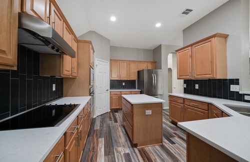 Crownridge of Texas Casa | Cerca de LaCantera tiene capacidad para 20