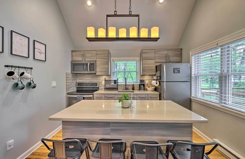 Long Pond Cabina | Near Lakes & Resorts: Pet-Friendly Long Pond Abode