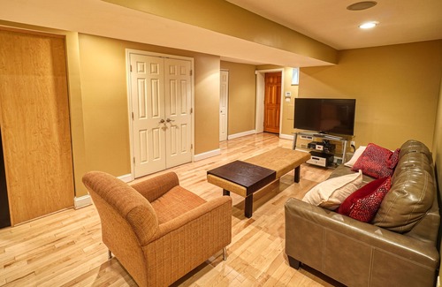 Cardozo Apartamento | Near Metro, top dining, historic shaw, close to Convention Center