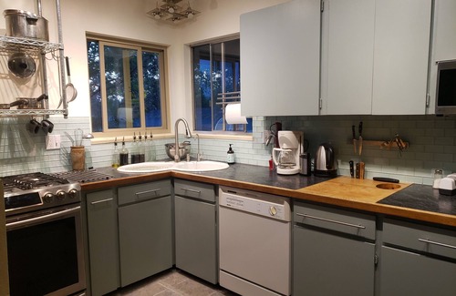 Harvey Park Casa | Near-net-zero home with views, lake, pickleball & basketball courts, playground