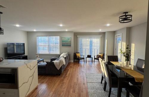 Elizabeth Apartamento | Near New York-EWR-JG Mall-Train - Elizabeth NJ