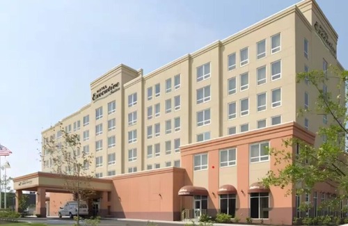 Carteret Apartamento | Near NYC Restful Double Suite Sleeps 4 Prime Location