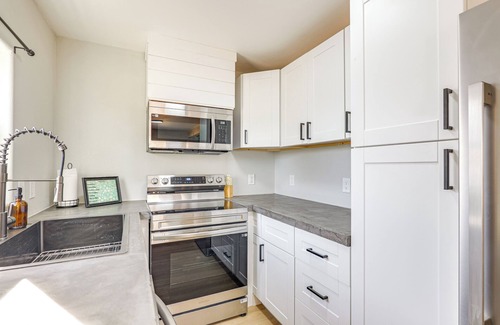 Artesia Casa | Near Parks & Dtwn Artesia: Home w/ Fire Pit