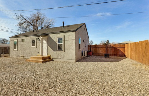 Artesia Casa | Near Parks & Dtwn Artesia: Home w/ Fire Pit