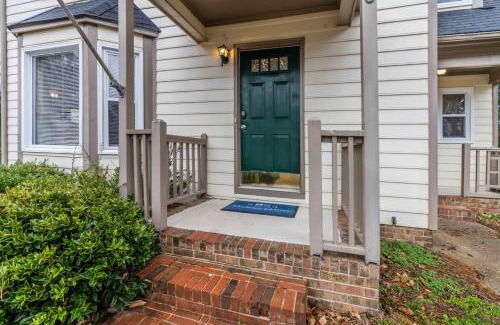Southeast Raleigh Casa | Near Parks Trails & Downtown Raleigh Retreat