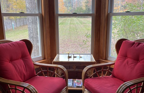 Wilmot Casa | Near Ragged Mountain and Sunapee! Wilmot House @ Kimpton Brook