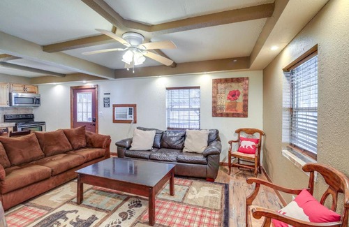 Ragland Casa | Near Riding Trails for ATVs Cabin in Delbarton