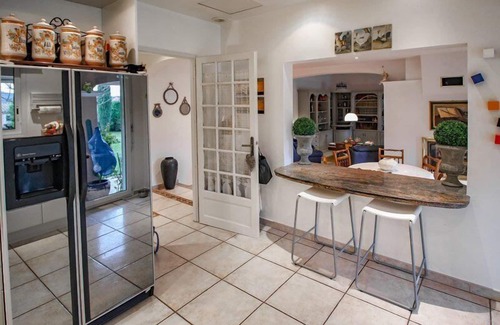 Saint-Etienne-du-Gres Casa | Near Saint-Rémy-de-Provence, villa with swimming pool, air conditioning, park, dog allowed (1).