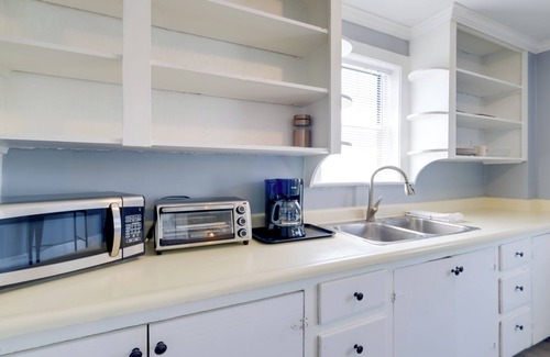Hamilton Apartamento | Near Shops, Eats & Trails: Loudon County Apt!
