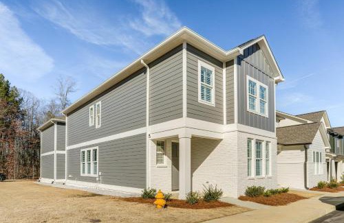 Oxford Casa | Near Square and Campus Modern Home with Pool Access!