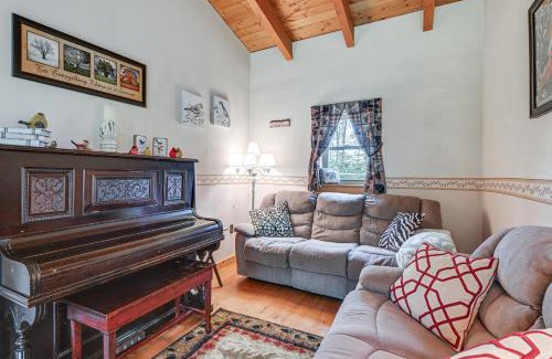 Wellsboro Casa | Near State Parks Countryside Cottage in Wellsboro