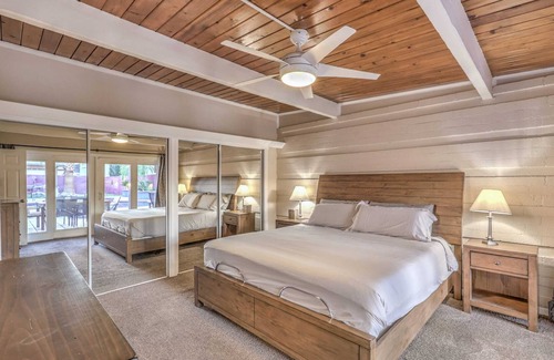 Rancho Oakey Casa | Near Strip Oasis with Pool, 3 BR - Extended Stay