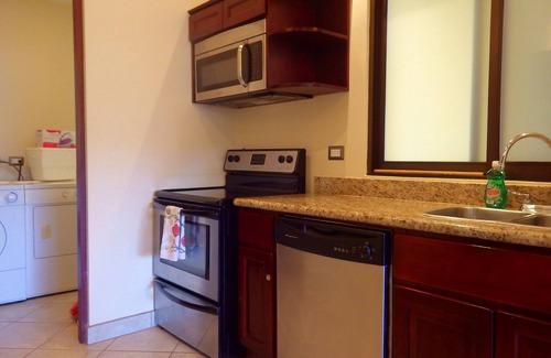 Tamarindo Condominio | Cerca de Penthouse Tamarindo Flamingo Conchal, Se aceptan mascotas, Comunidad privada cerrada