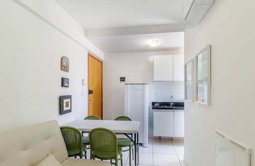 Boa Viagem Apartamento | Near the sea and the Best of Recife! Cav0411