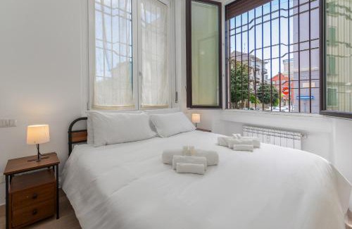 Zona Lancetti Apartamento | Near to Direct Metro to DUOMO and Central Station - Quiet