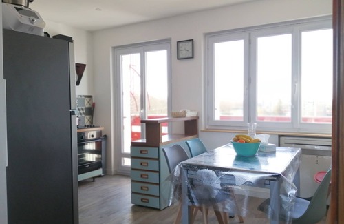Dax Apartamento | Near train station and spa, F3 apartment with view of the old town of DAX