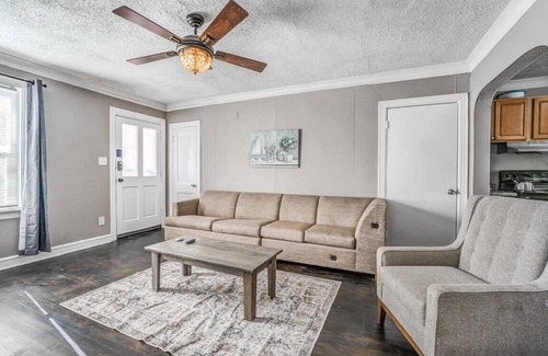Memphis Casa | Near U of Memphis & Airport - Bethel Grove Getaway