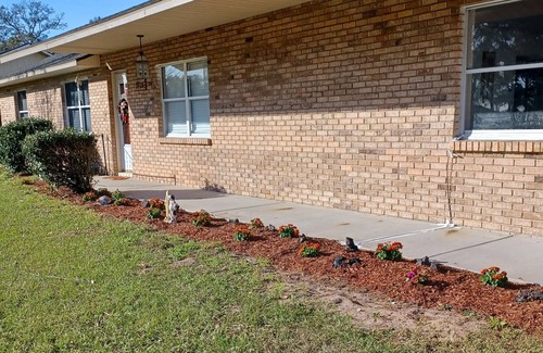 Summerfield Casa | NEAR Villages-Pool Table-HOT Tub- Near Lake Weir-Fishing-Boating-Boat Ramp!