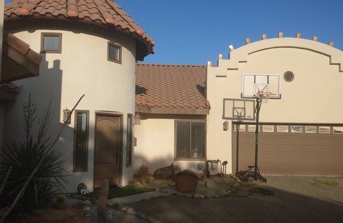 Yosemite Lakes Villa | Near Yosemite and Bass Lake! Sleeps 9 W/ 2 decks for Viewing the outdoors!