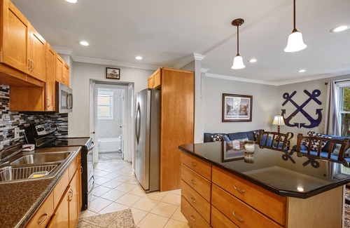 Annapolis Apartamento | Apartamento limpio y ordenado de 1 dormitorio en el pintoresco barrio de Eastport de Annapolis