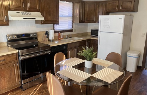 St. Joseph Casa | Neat & Clean 2-Bedroom Property w/Lots of Features
