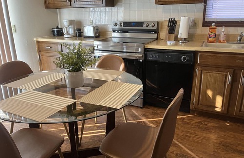 St. Joseph Casa | Neat & Clean 2-Bedroom Property w/Lots of Features