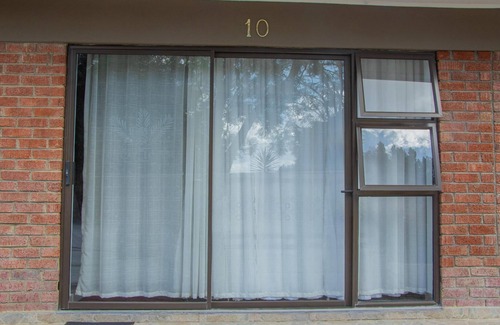 Bulawayo Apartamento | Neat one Bedroom in Morningside Guesthouse - 2089