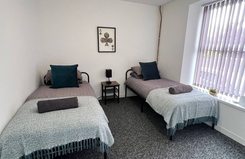 Pontypridd Casa | Neat Retreat-Cilfynyd-Pontypridd