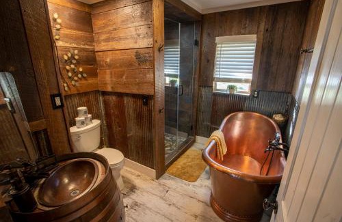 Russellville Casa | Nebo's Foot, Cabin Escape at Mount Nebo