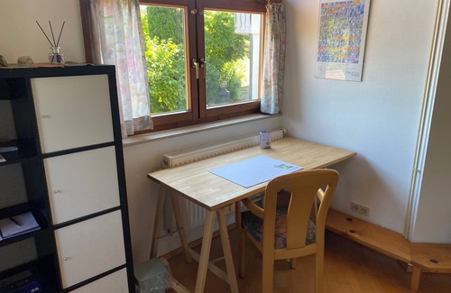 Rexingen Casa | Neckar valley view furnished room with private bathroom