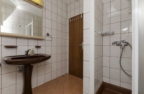 Primosten Burnji Apartamento | Neda - 150 M From Pebble Beach - A2