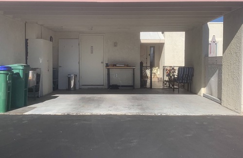 Colonia De Los Alamos Condominio | Need a restful transition before renewing You? This is your spot