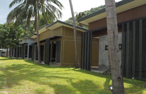 Khanom Cabina | Needa Rock Resort