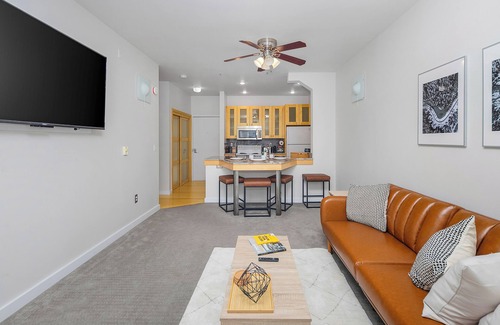 Belltown Apartamento | Needle's Edge 99 Walkscore