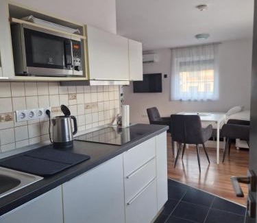 Godollo Casa | Nefelejcs Vendégház