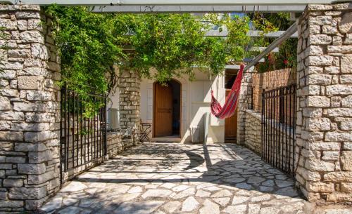Agios Nikitas Hotel | Nefeli Hotel
