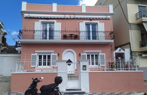 Ermoupoli Casa | Nefeli House Syros ,