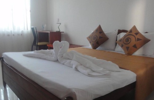 Ettukala Cama Y Desayuno | Negombo Fortress