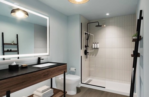 Diamond Head - Kapahulu - St. Louis Hotel | Neighborhood One Queen with Lanai, 2 Units, Romer House Waikiki
